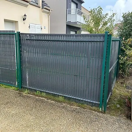 Residence Paisible 3 Chambres 30 Min Aeroport Roissy Cdg Persan Exterior photo